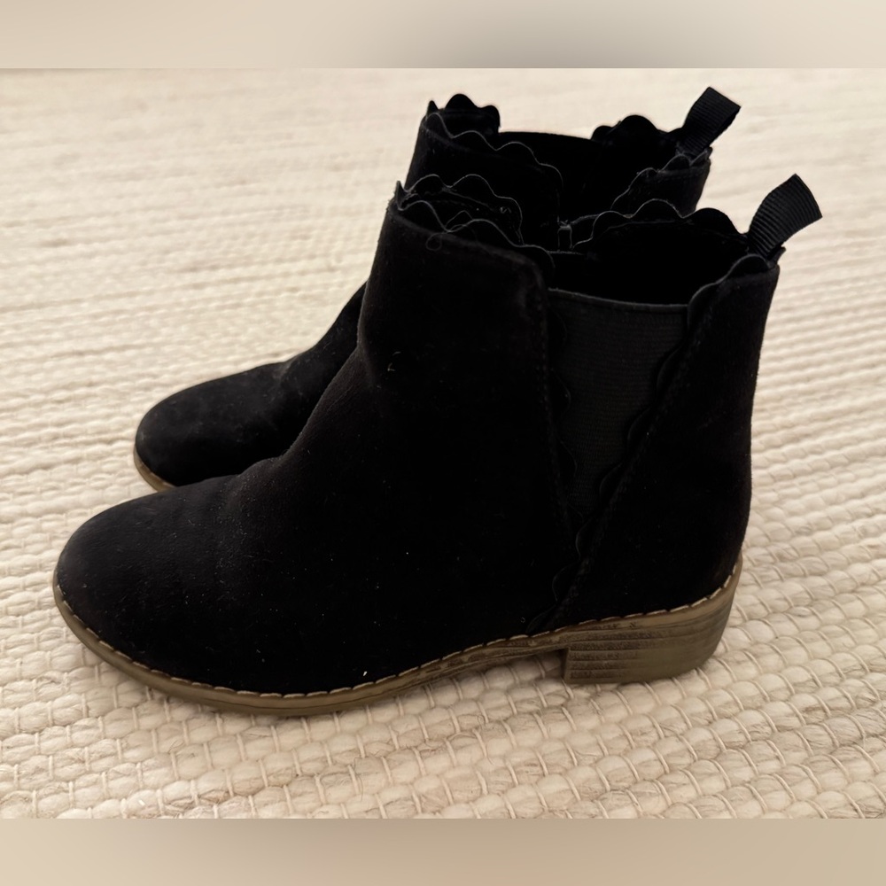 Gap Kids Girls Black Suede Boots - Size 11